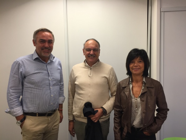 Mr MOREAU (à gauche) accompagné de l'agent Génaral Mr PLANCHOT et sa collaboratrice Mme BLEINAU