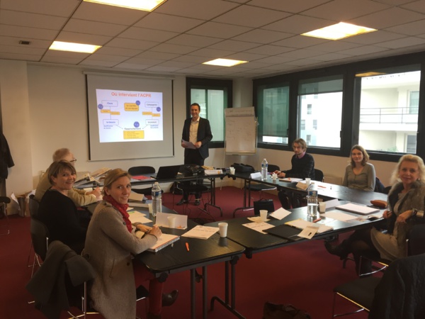 Les courtiers adhérents SYCRA en formation avec Monsieur Haikel KASTALLI.