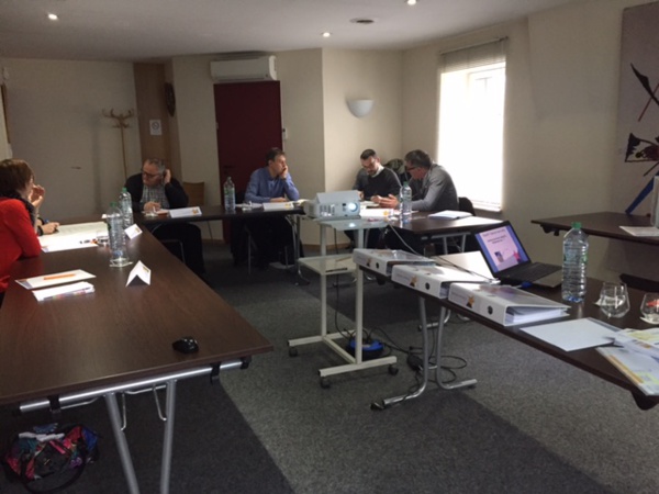 Premier groupe AREAS Vosges en formation de mise en conformité ACPR.