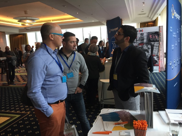 De gauche à droite : Mr Yann BARACAND, Mr Stéphane ROLLAND et Mr Hussein KHALIL De gauche à droite : Mr Yann BARACAND, Mr Stéphane ROLLAND et Mr Hussein KHALIL