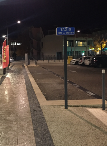 Station de taxi - Cool