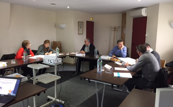 Premier groupe AREAS Vosges en formation de mise en conformité ACPR.